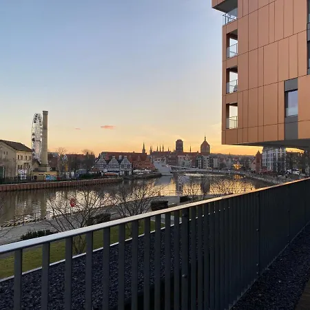 Flatbook - Center Brabank With Parking