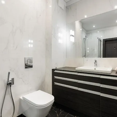 Apartment Flatbook - Center Brabank With Parking *