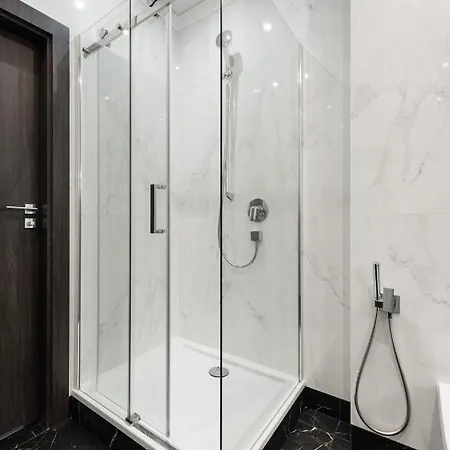 Apartment Flatbook - Center Brabank With Parking Gdansk