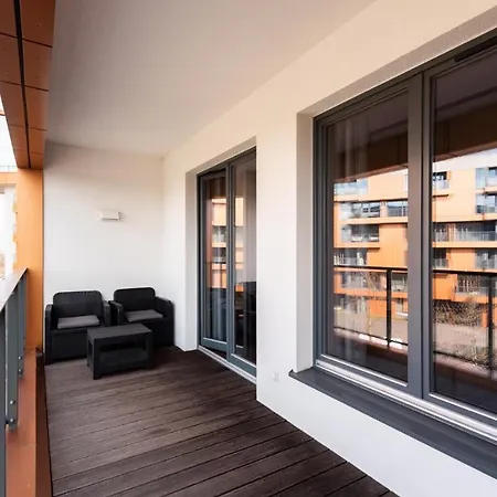 Flatbook - Center Brabank With Parking Lägenhet Gdańsk