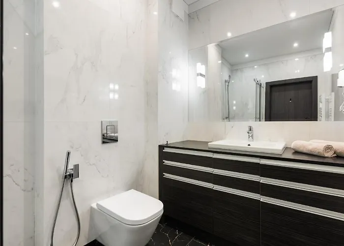 Apartment Flatbook - Center Brabank With Parking *
